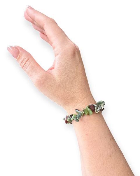 Lizardite chip bracelet
