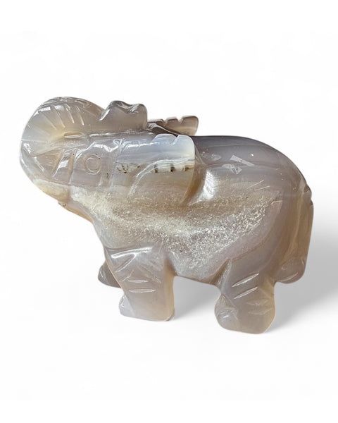 Agate elephant carving