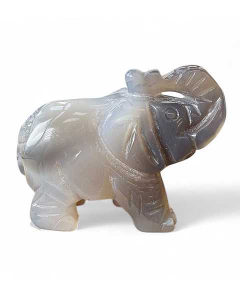 Agate elephant carving