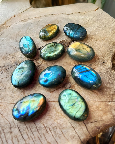 Labradorite Pebble