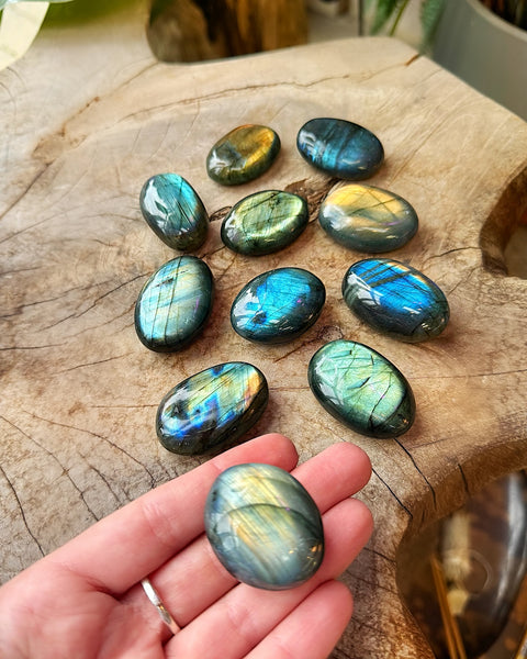 Labradorite Pebble