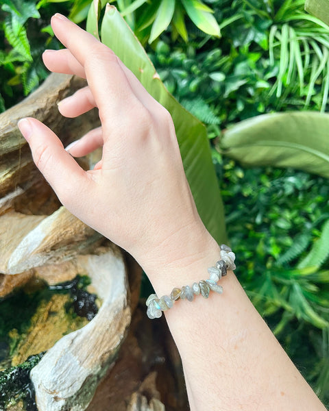 Labradorite Chip Bracelet