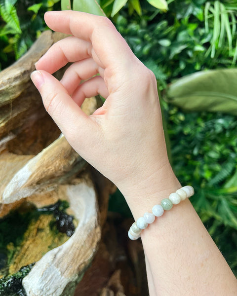 Jade Beaded Bracelet - light green