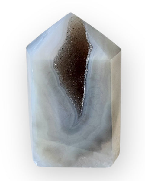 Agate tower (A22)
