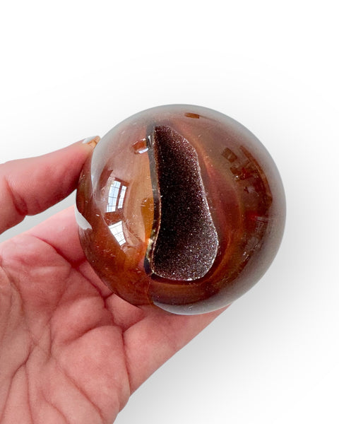Agate sphere (F)