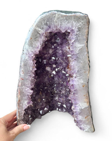 Amethyst cathedral (A21)