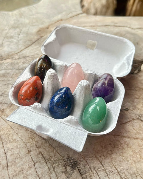 Crystal egg box