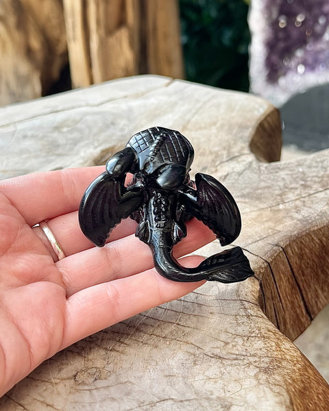 Obsidian toothless dragon