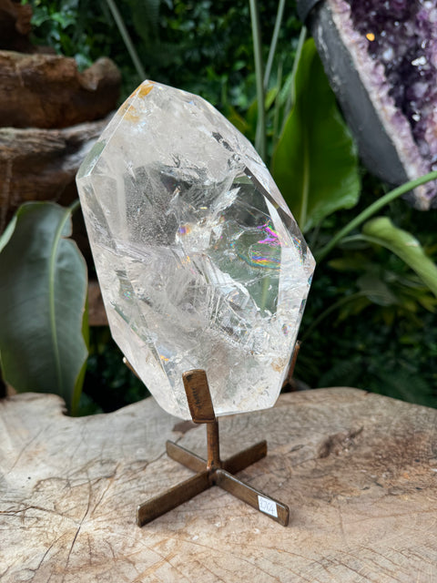 Clear quartz on stand