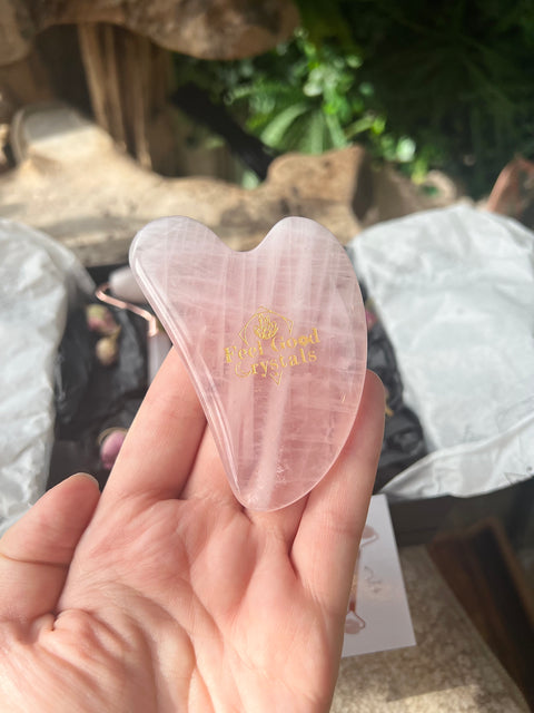 Rose Quartz facial roller & gua sha set
