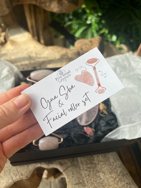 Rose Quartz facial roller & gua sha set