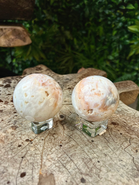 Dendritic Agate Sphere - Pink
