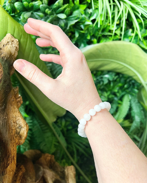 White Jade Beaded Bracelet