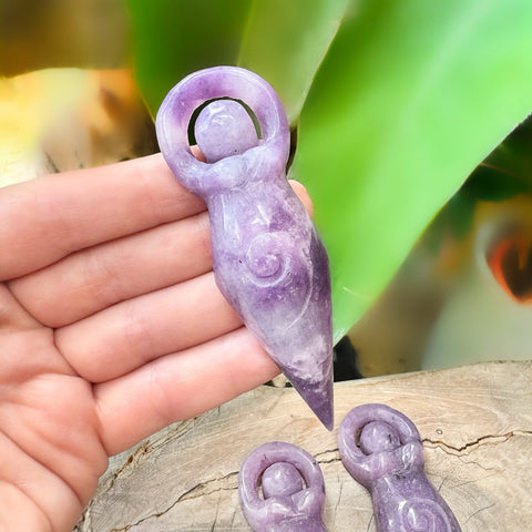 Lepidolite Goddess