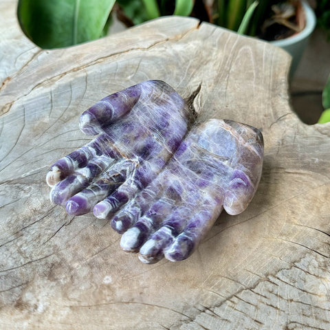 Chevron Amethyst Hands - Dish/Carving