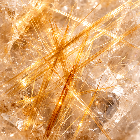 Rutilated quartz close up