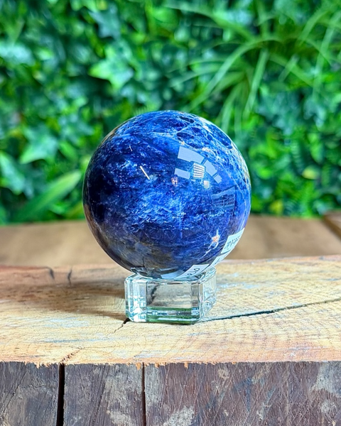 Sodalite sphere S1A4