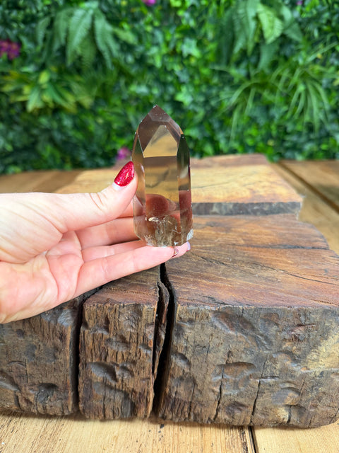 Citrine towers with inclusions