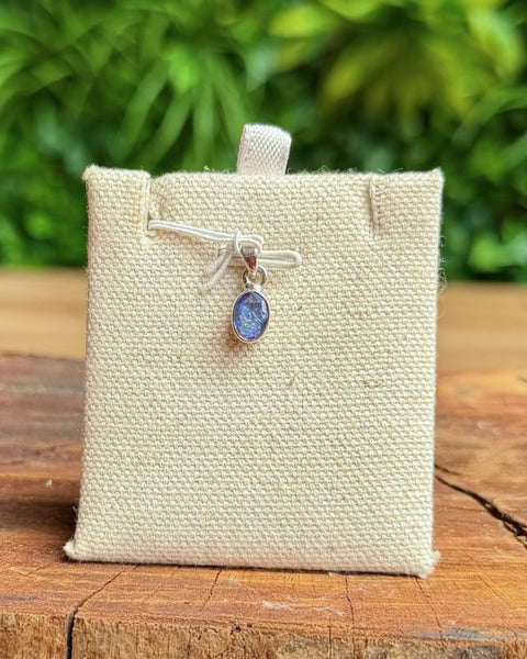 Tanzanite pendant in sterling silver- oval cut