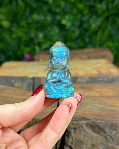 Labradorite buddha carving - small