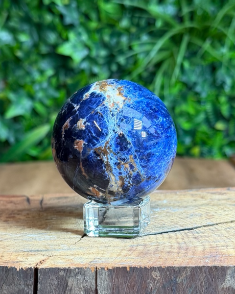 Sodalite sphere S1A4