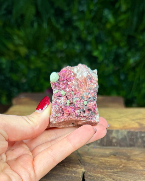 Cobalt calcite