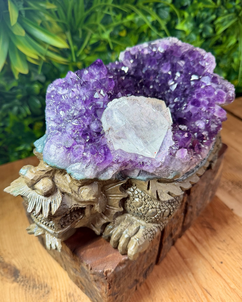 Amethyst & calcite longui dragon turtle carving