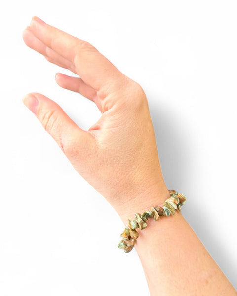 Rhyolite chip bracelet