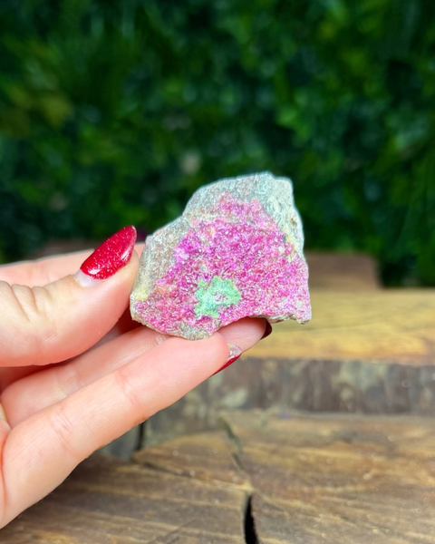 Cobalt calcite