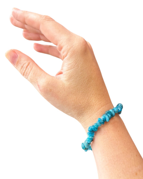 Apatite chip bracelet