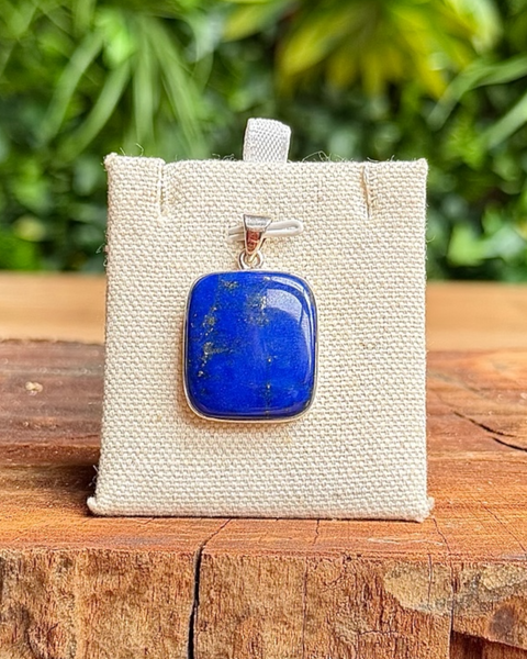 Lapis lazuli & sterling silver square pendant (1)