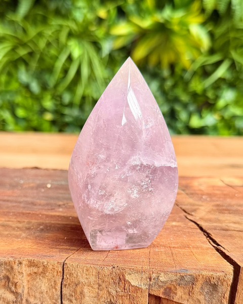 tear drop shaped amethyst carving