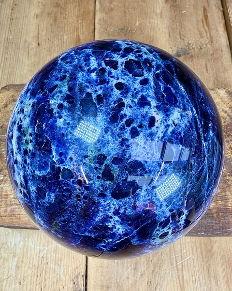 Sodalite sphere S1A7