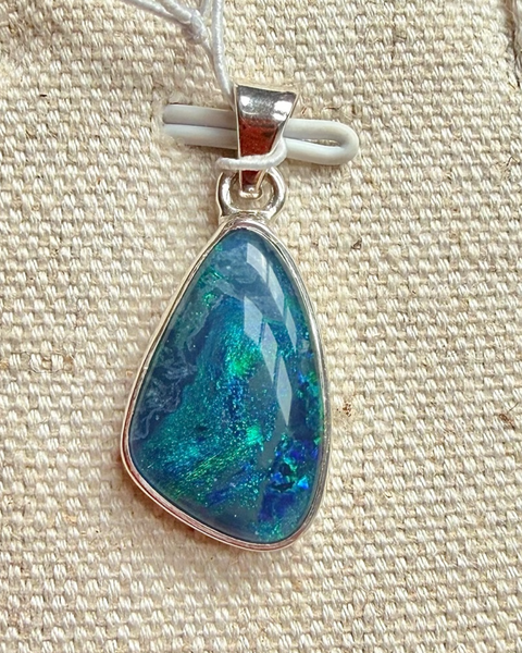 Australian opal pendant in sterling silver