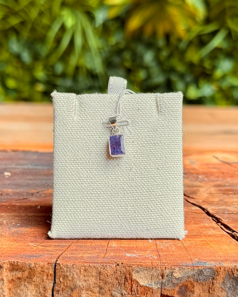 Tanzanite pendant in sterling silver- rectangle cut