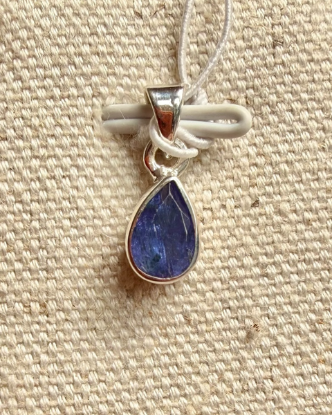 Tanzanite pendant in sterling silver- tear drop cut