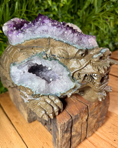 Amethyst & calcite longui dragon turtle carving