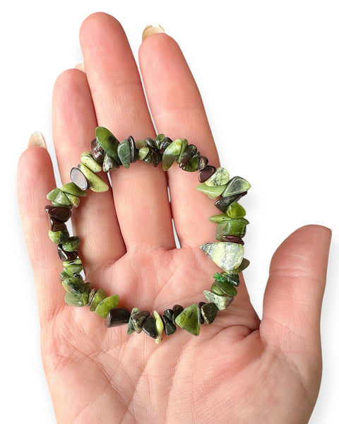 Lizardite chip bracelet