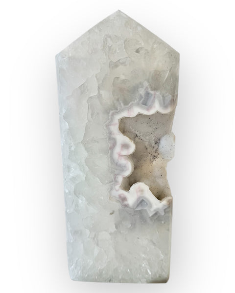 Agate tower (A11)