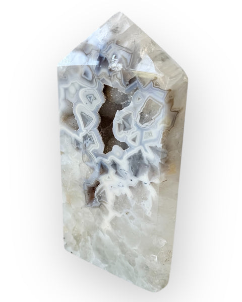 Agate tower (A12)