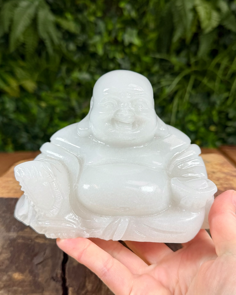 White jade buddha carving