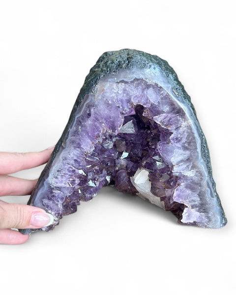 Amethyst cathedral (A14)