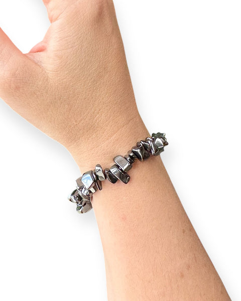 Hematite chip bracelet