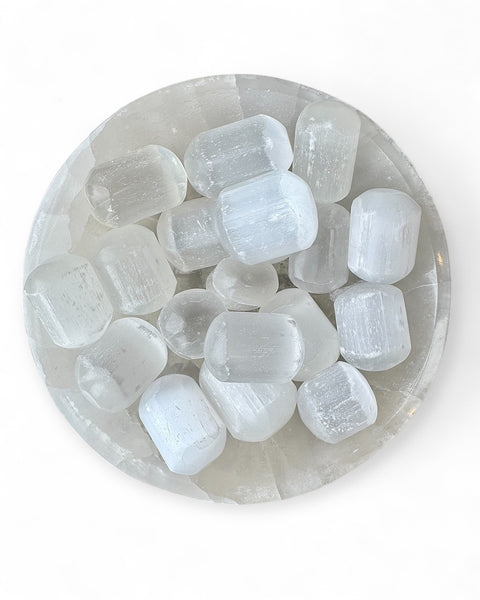 Selenite tumble stone