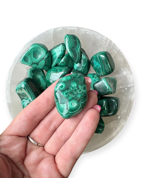 Malachite tumble stone
