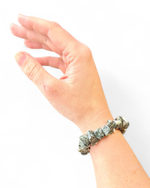 Chunky chip bracelet - Preseli blue stone