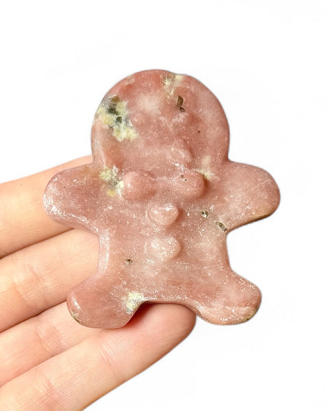 Gingerbread man crystal carving