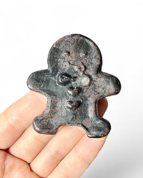 Gingerbread man crystal carving