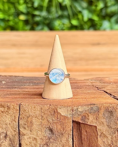 Moonstone ring - blue foiled in sterling silver - size O
