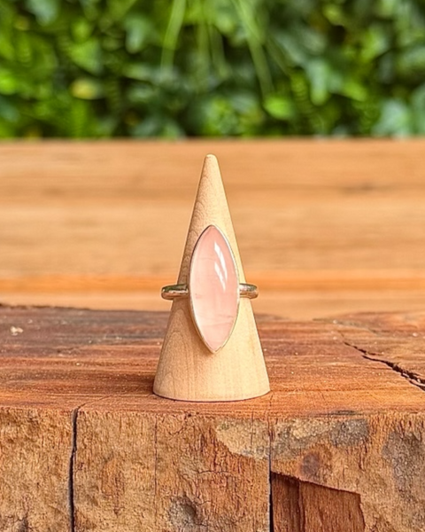 Rose quartz ring in sterling silver - size O